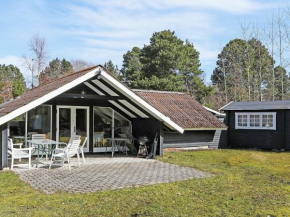 Modern Holiday Home in Lolland with Terrace in Rødby